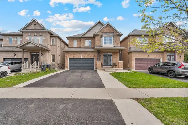 81 Abitibi Lake DR, Brampton, ON L6R 0V8