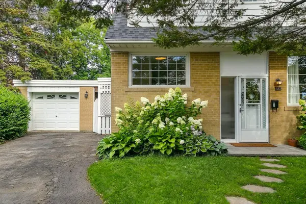 88 Sabrina Dr DR, Toronto W09, ON M9R 2J9