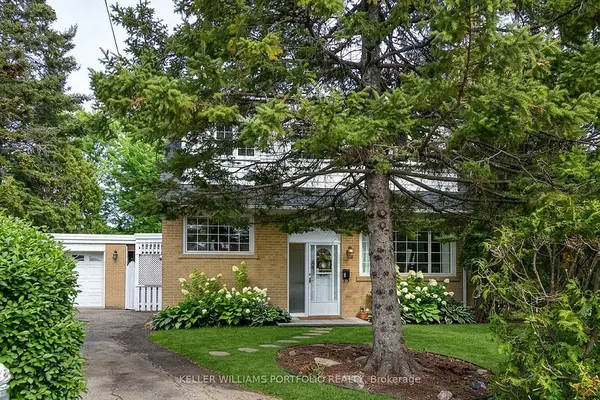 88 Sabrina Dr DR, Toronto W09, ON M9R 2J9