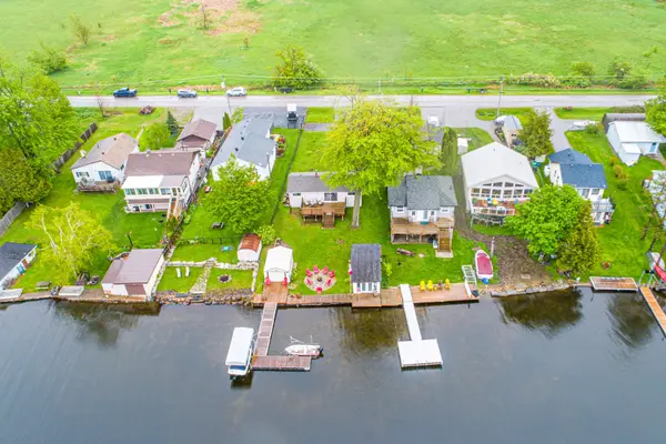 215 Snug Harbour RD, Kawartha Lakes, ON K9V 4R6