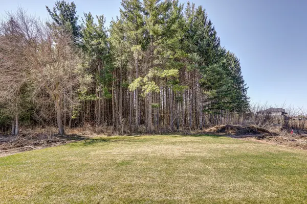 4228 Fallingbrook RD, London South, ON N6P 0H8