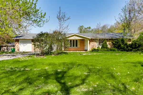612 Trillium DR, Southwest Middlesex, ON N0L 1Z0