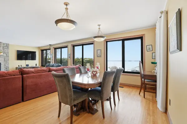 8 Firelane 14D RD, Niagara-on-the-lake, ON L0S 1J0
