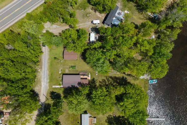 424 Hummingbird LN, North Algona Wilberforce, ON K0J 1T0