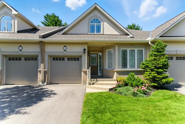 40 Wesleyan CT #6, Hamilton, ON L9G 5C7