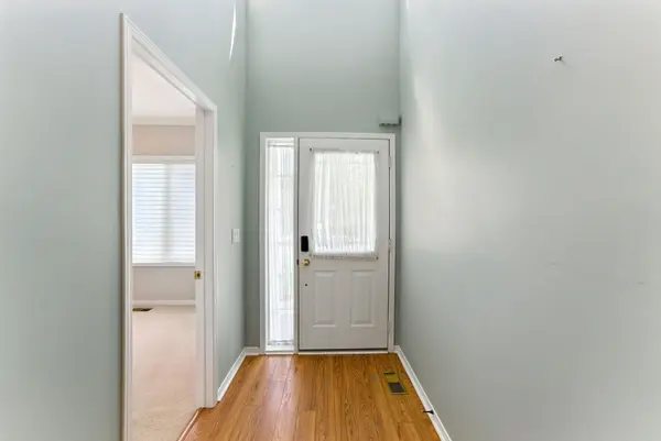 40 Wesleyan CT #6, Hamilton, ON L9G 5C7