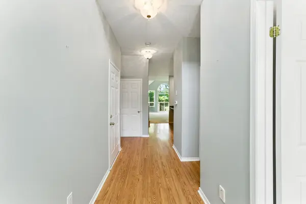 40 Wesleyan CT #6, Hamilton, ON L9G 5C7