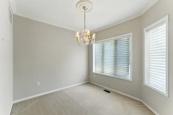 40 Wesleyan CT #6, Hamilton, ON L9G 5C7