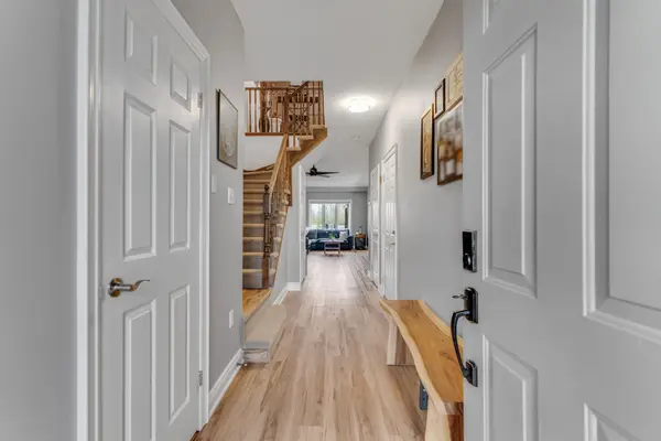 243 Southbrook DR, Hamilton, ON L0R 1C0