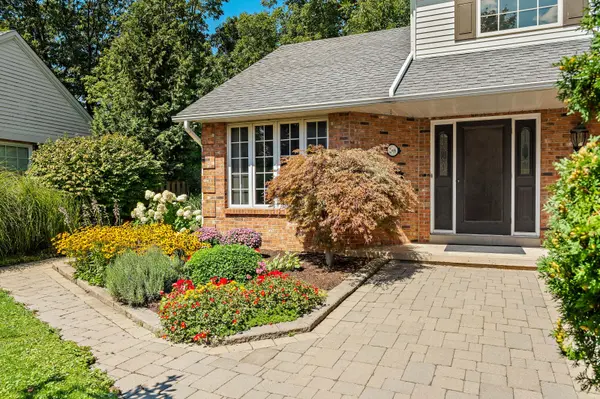 3908 Carolynn CT, Lincoln, ON L0R 2C0