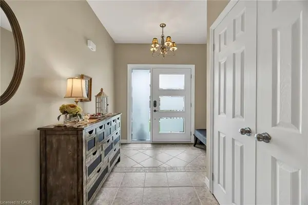 835 Brandenburg BLVD, Waterloo, ON N2T 2X3