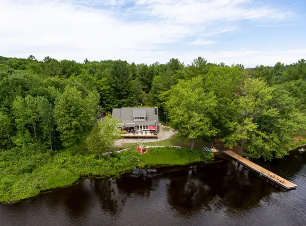 1078 Woodwinds RD, Muskoka Lakes, ON P1P 1R2