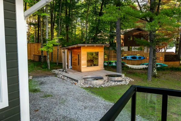 1078 Woodwinds RD, Muskoka Lakes, ON P1P 1R2