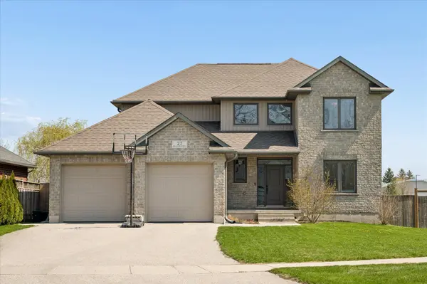 27 River Run RD, Mapleton, ON N0G 1P0