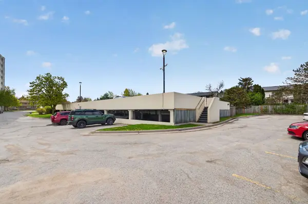 127 Belmont DR #810, London South, ON N6J 4J7