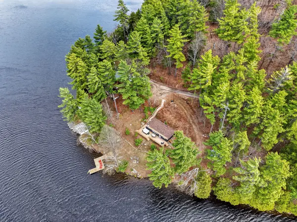 119 Eagle Crest TRL, Greater Madawaska, ON K0J 1H0