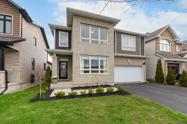 856 STONEWALK DR, Kingston, ON K7K 0H2