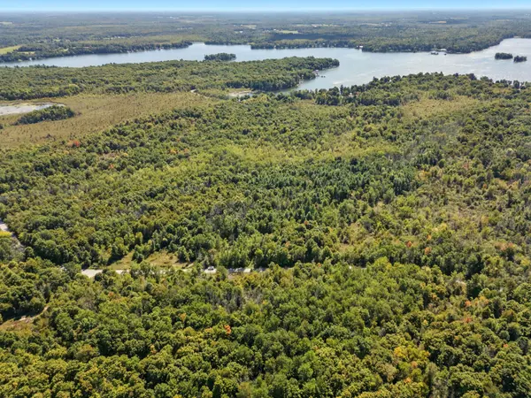 310 Ebbs Bay RD, Drummond/north Elmsley, ON K7C 4K8