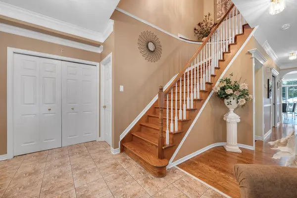 51 Borealis CRES, Overbrook - Castleheights And Area, ON K1K 4T5