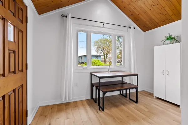 656 Steele ST, Port Colborne, ON L3K 4Y9