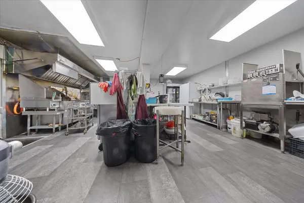 827 SOMERSET ST W, West Centre Town, ON K1R 6R4
