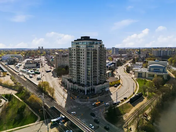 160 Macdonell ST #901, Guelph, ON N1H 0A9