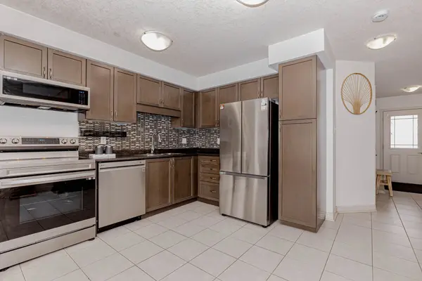 35 OLDFIELD DR, Guelph, ON N1L 0K6