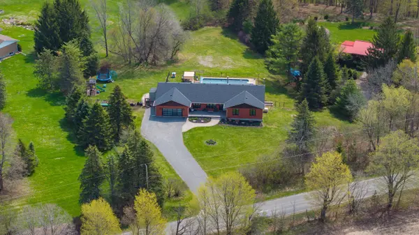 3010 Lakefield DR, Frontenac, ON K0H 1X0