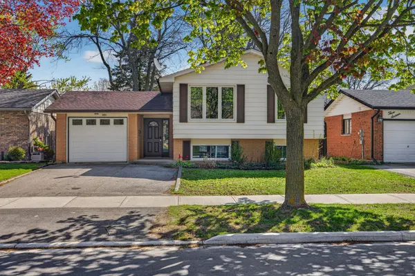 320 Blue Forest DR, London North, ON N6G 3K3