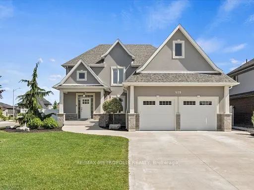 925 Lakewood CRES, Lakeshore, ON N8L 1G6