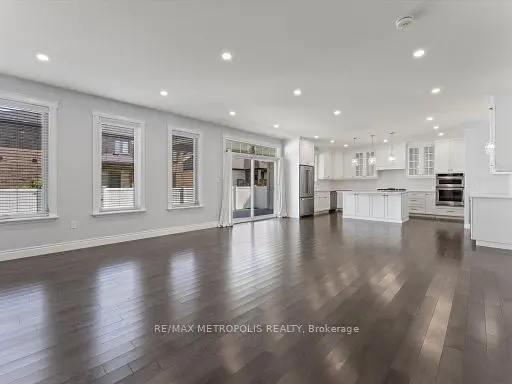 925 Lakewood CRES, Lakeshore, ON N8L 1G6