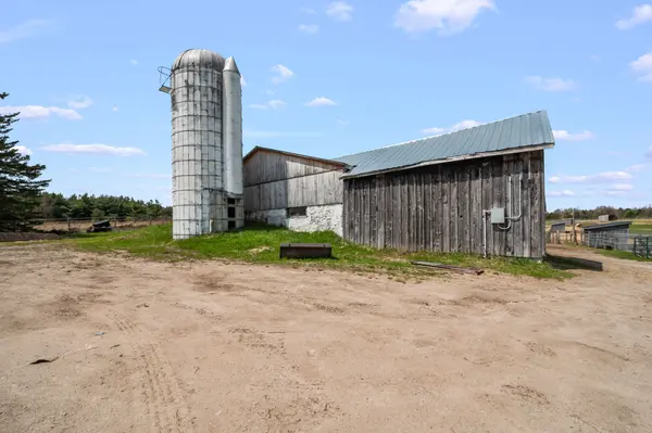 487233 30 Side Road, Mono, ON L9V 1G9