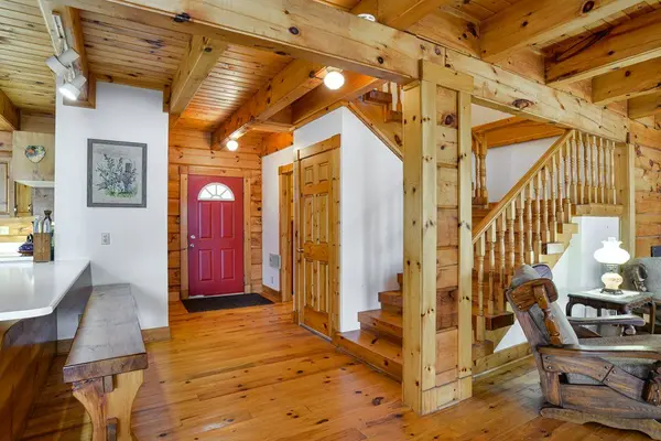 748 Whites Falls RD, Georgian Bay, ON L0K 1S0