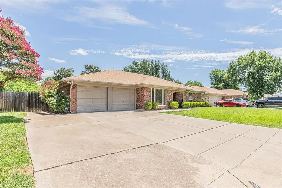 5532 Misty Meadow Drive, North Richland Hills, TX 76180