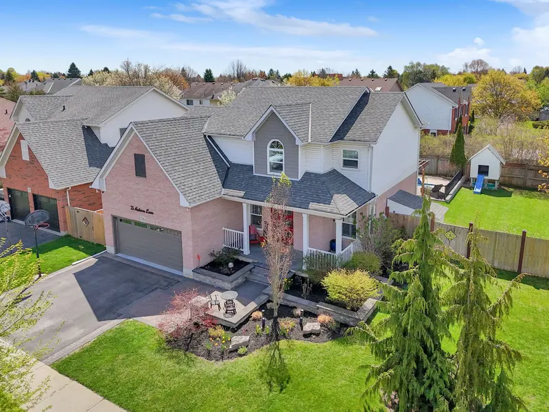 75 Auburn LN, Clarington, ON L1E 2E9