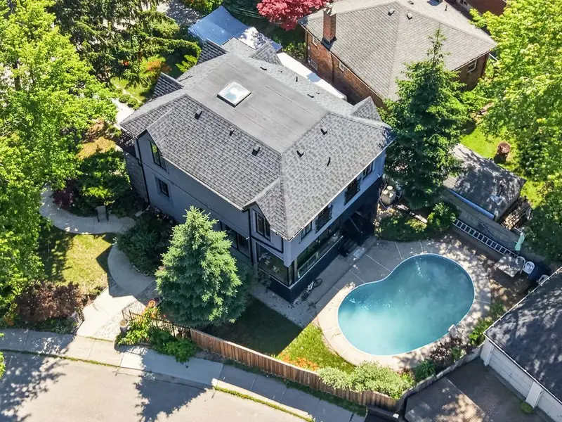 32 Cliffcrest DR, Toronto E08, ON M1M 2K2