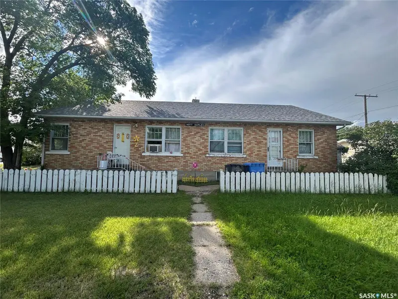 1501 3rd STREET, Estevan, SK S4A 0S5