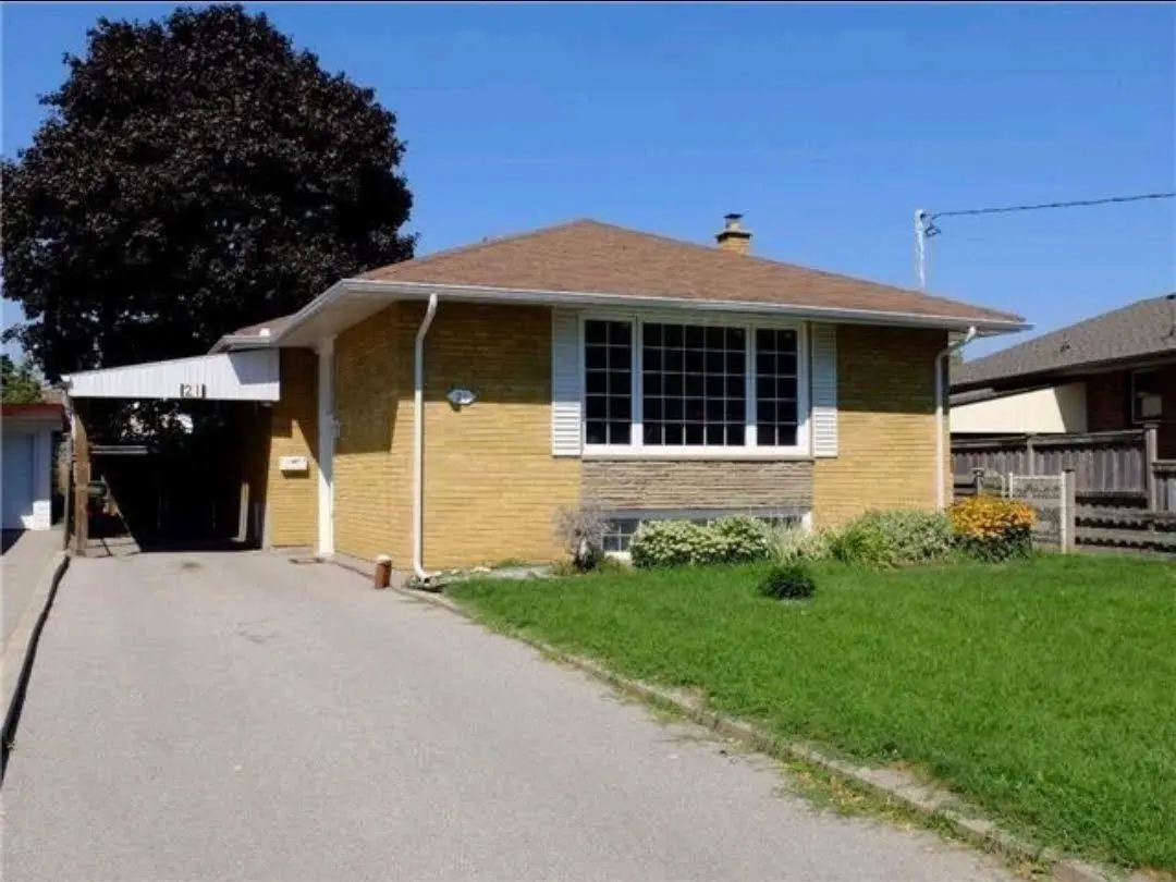 21 Earlton RD, Toronto E05, ON M1T 2R4
