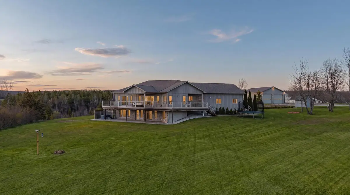 138430 112 Grey RD, Meaford, ON N4L 1W5