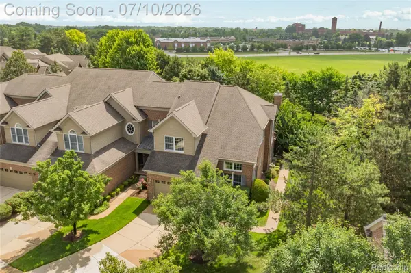 44493 Broadmoor BLVD, Northville Township, MI 48168