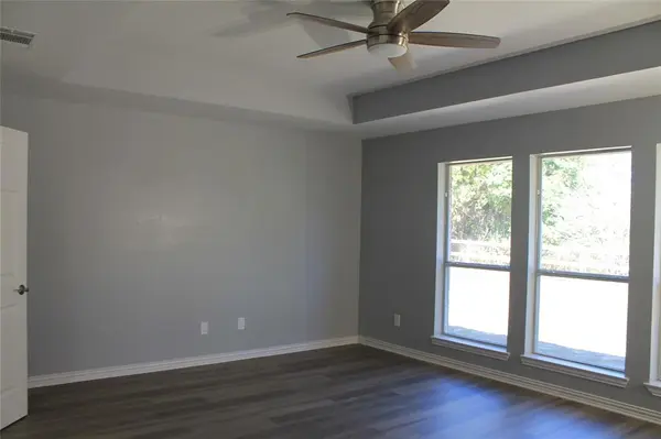 3051 Plainview Road, Midlothian, TX 76065