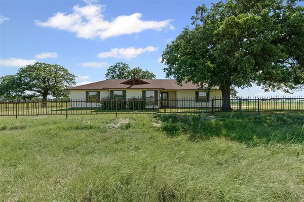 237 Hcr 1444, Blum, TX 76627