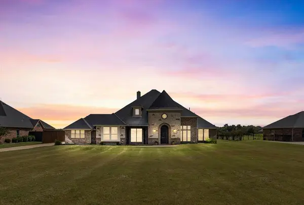 10270 County Road 213, Talty, TX 75126