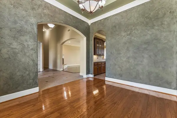10270 County Road 213, Talty, TX 75126
