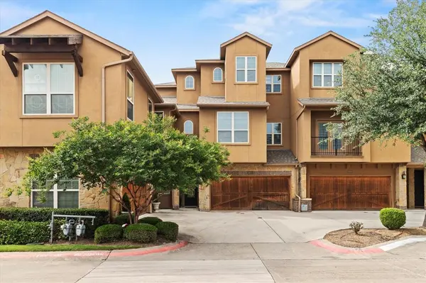 2660 Venice Drive #5, Grand Prairie, TX 75054