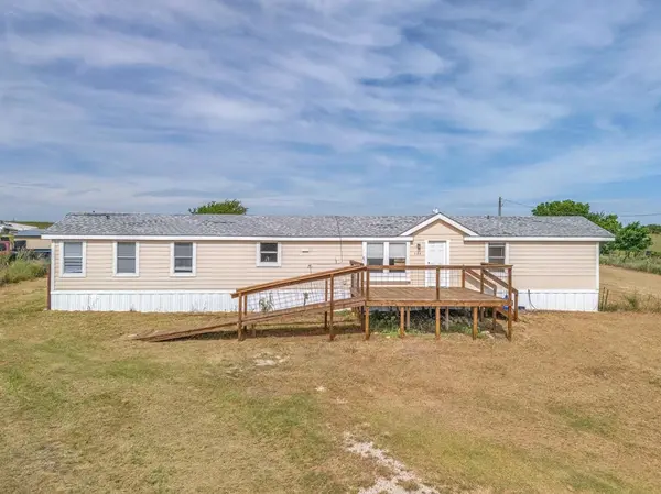 104 Layfield Lane, New Fairview, TX 76078