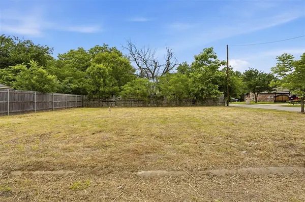 719 N Border Street, Cleburne, TX 76031