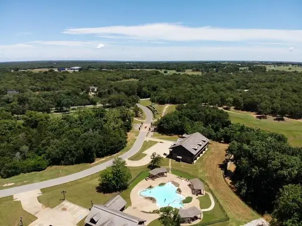 104 Meridian Lane, Gordonville, TX 76245