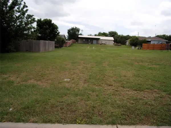111 Burkett Drive, San Saba, TX 76877