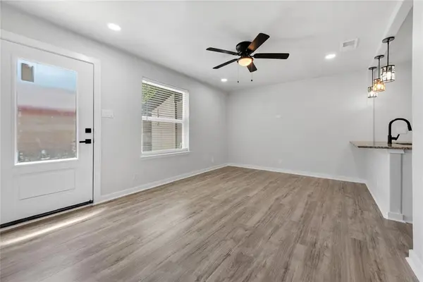 1300 E Fogg Street, Fort Worth, TX 76115